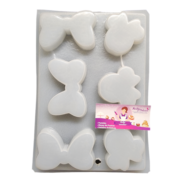 Minnie Mouse Figures